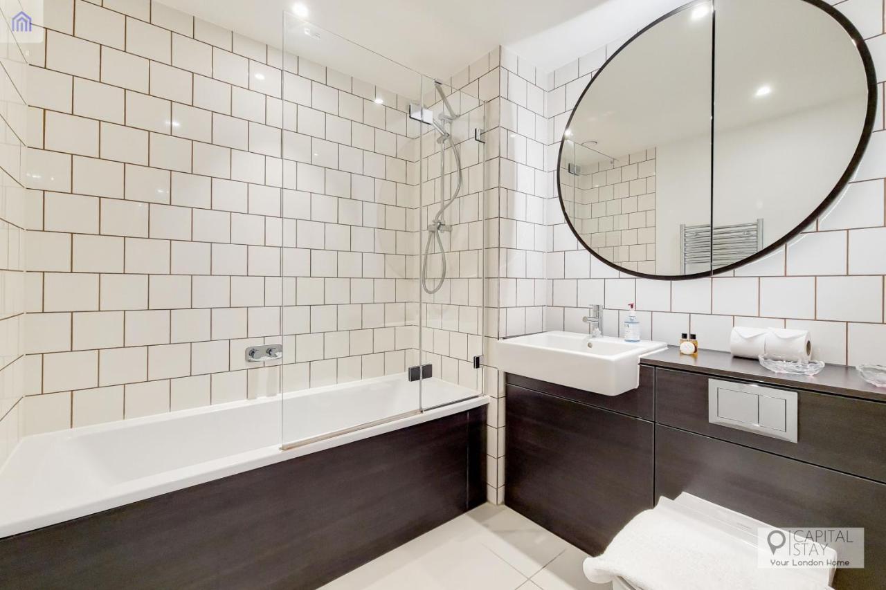 Deluxe One Bed Apartment By London Excel Exterior foto
